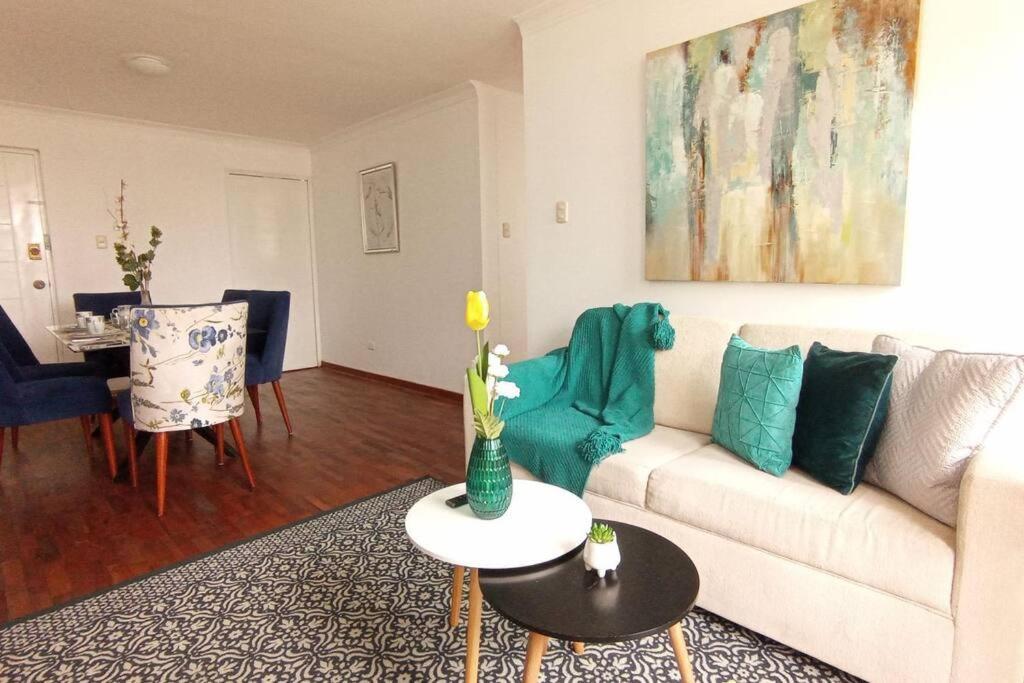 Centric Apartments In Miraflores • Key Locations • Lima Exterior foto